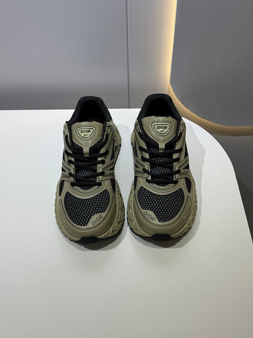 DR B35 NXXT sneaker