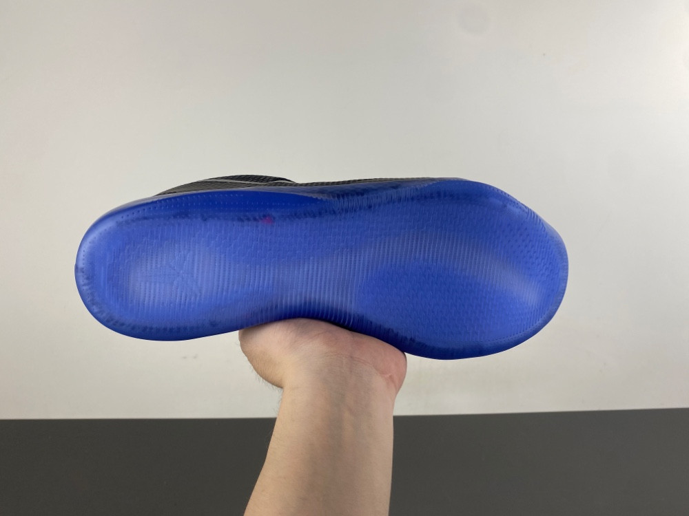 Nike Kobe 11 EM Low Invisibility Cloak 836183-005