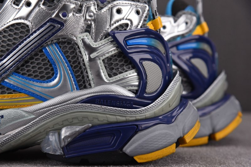 Ba1en*iaga runner 772774 w3rmu 1474