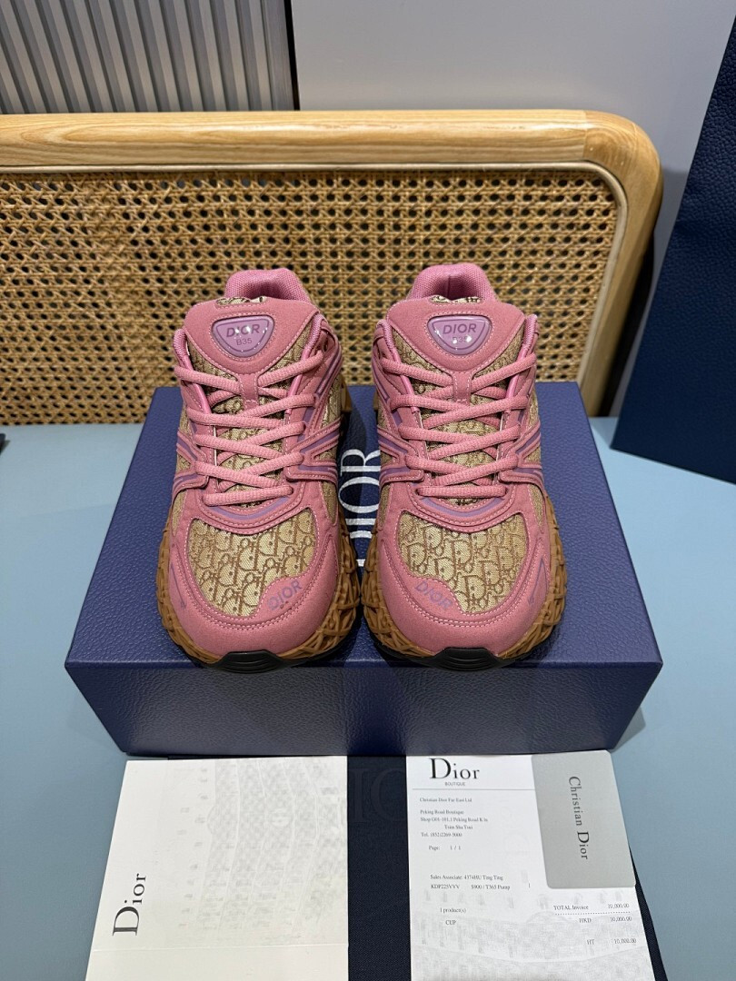 DR B35 NXXT sneaker