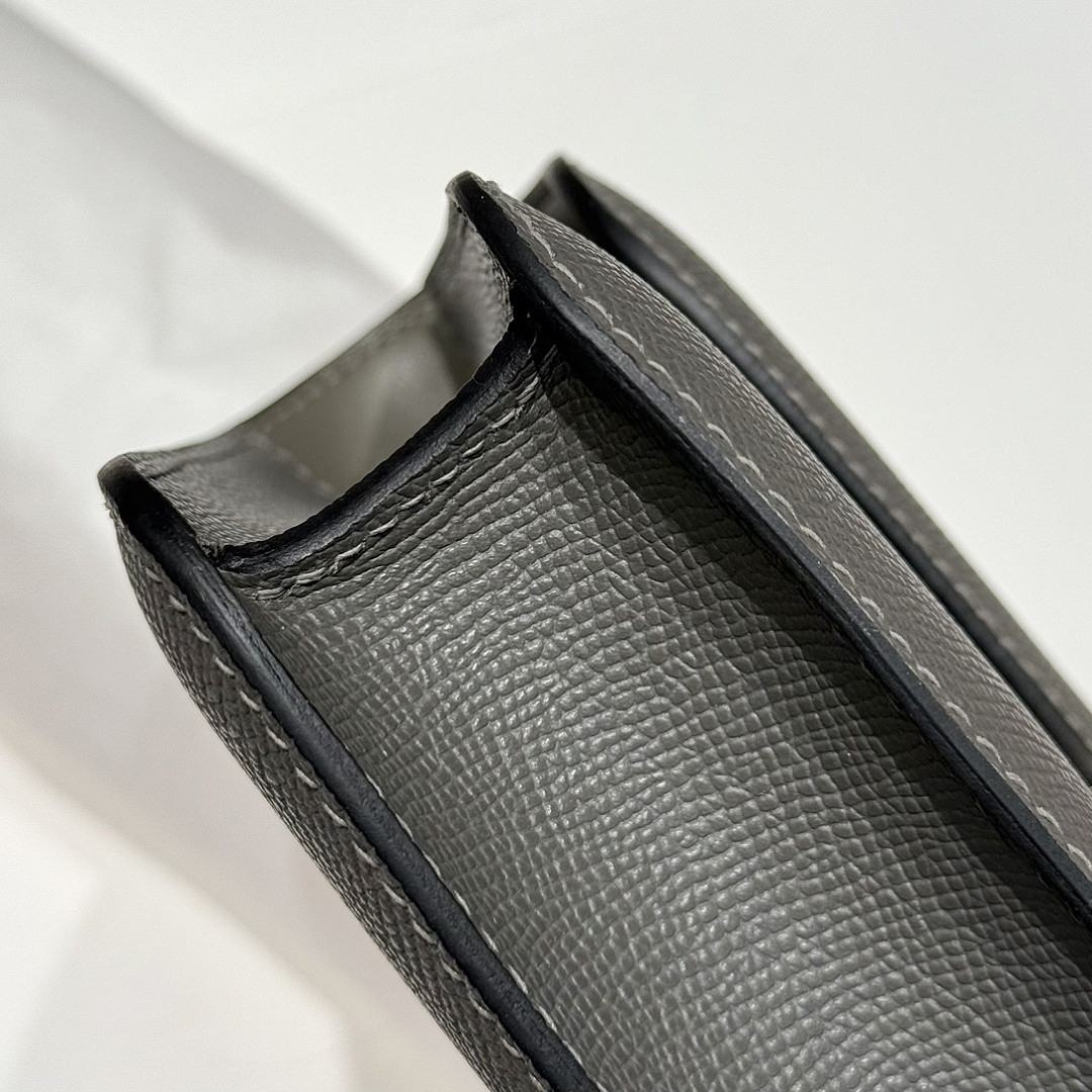 H*RMES BAGS size 24x12x4cm