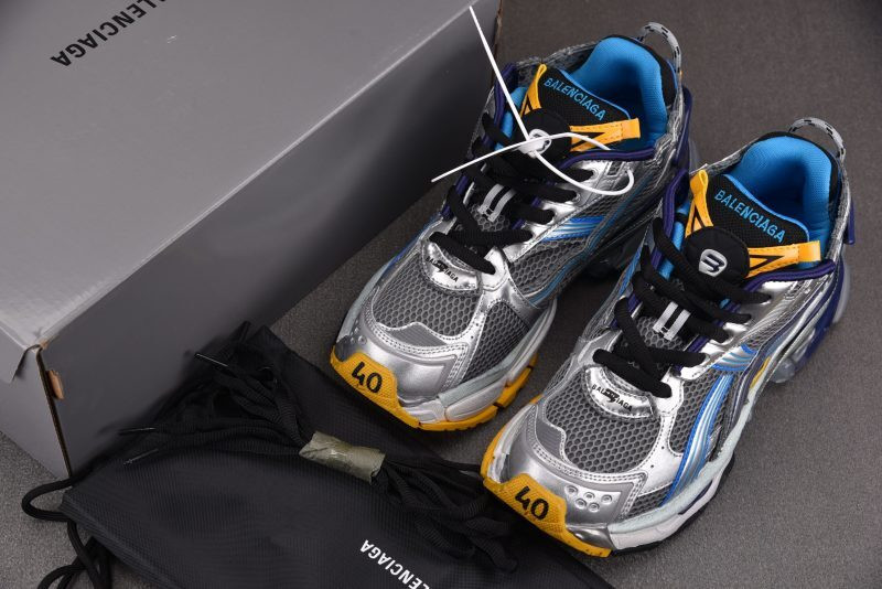 Ba1en*iaga runner 772774 w3rmu 1474