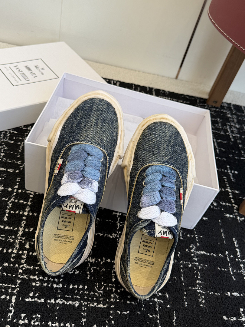 Ma1s0n mihara sneakers
