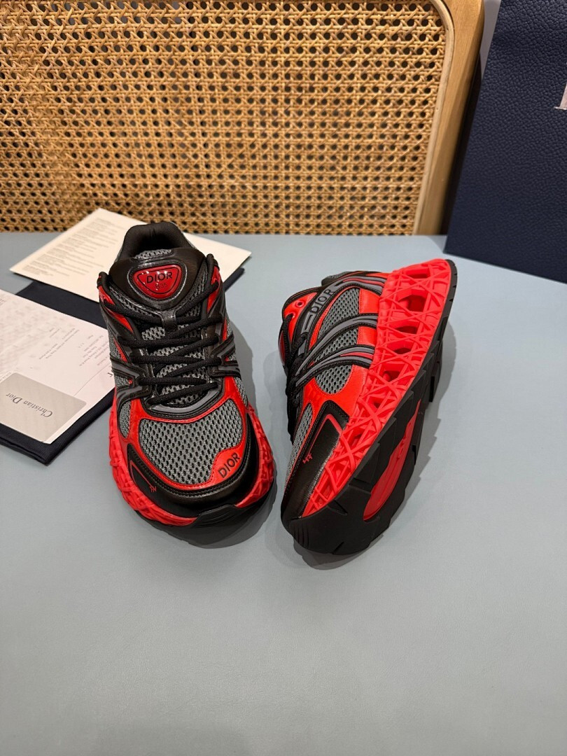 DR B35 NXXT sneaker