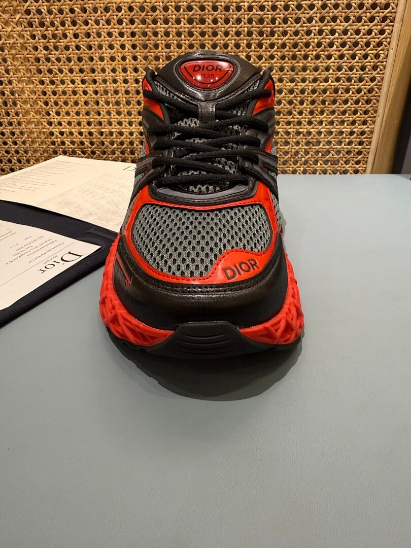 DR B35 NXXT sneaker
