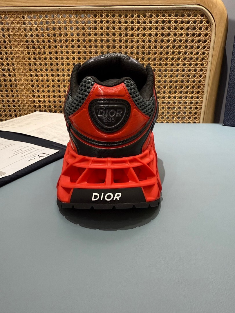 DR B35 NXXT sneaker