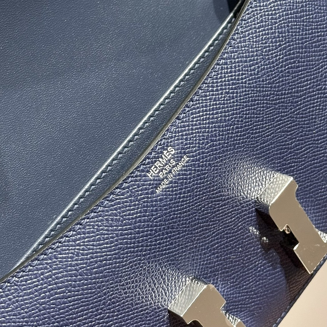 H*RMES BAGS size 24x12x4cm
