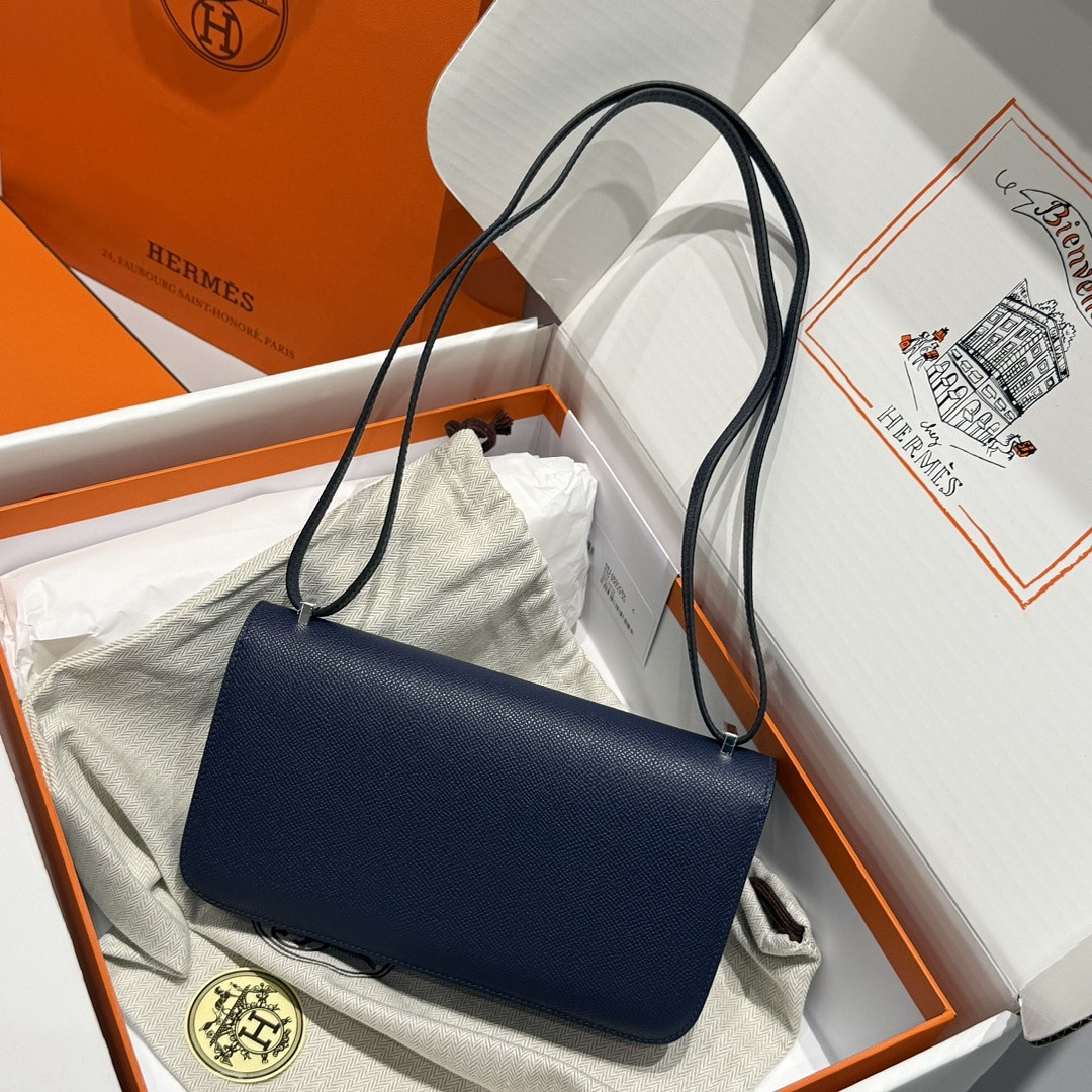 H*RMES BAGS size 24x12x4cm