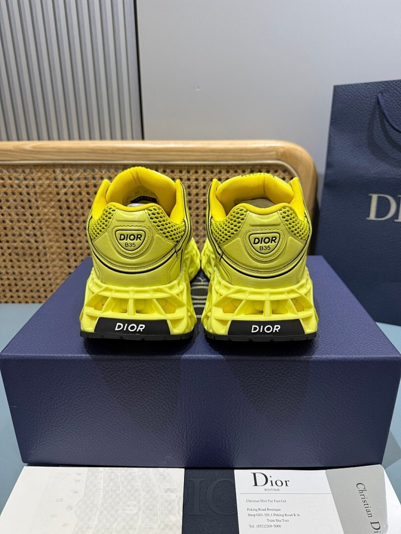DR B35 NXXT sneaker