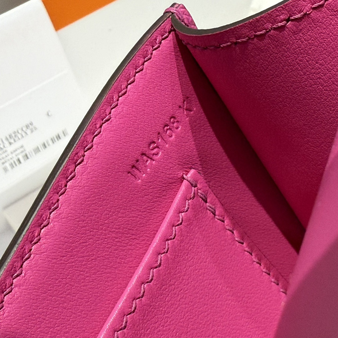H*RMES BAGS size 24x12x4cm