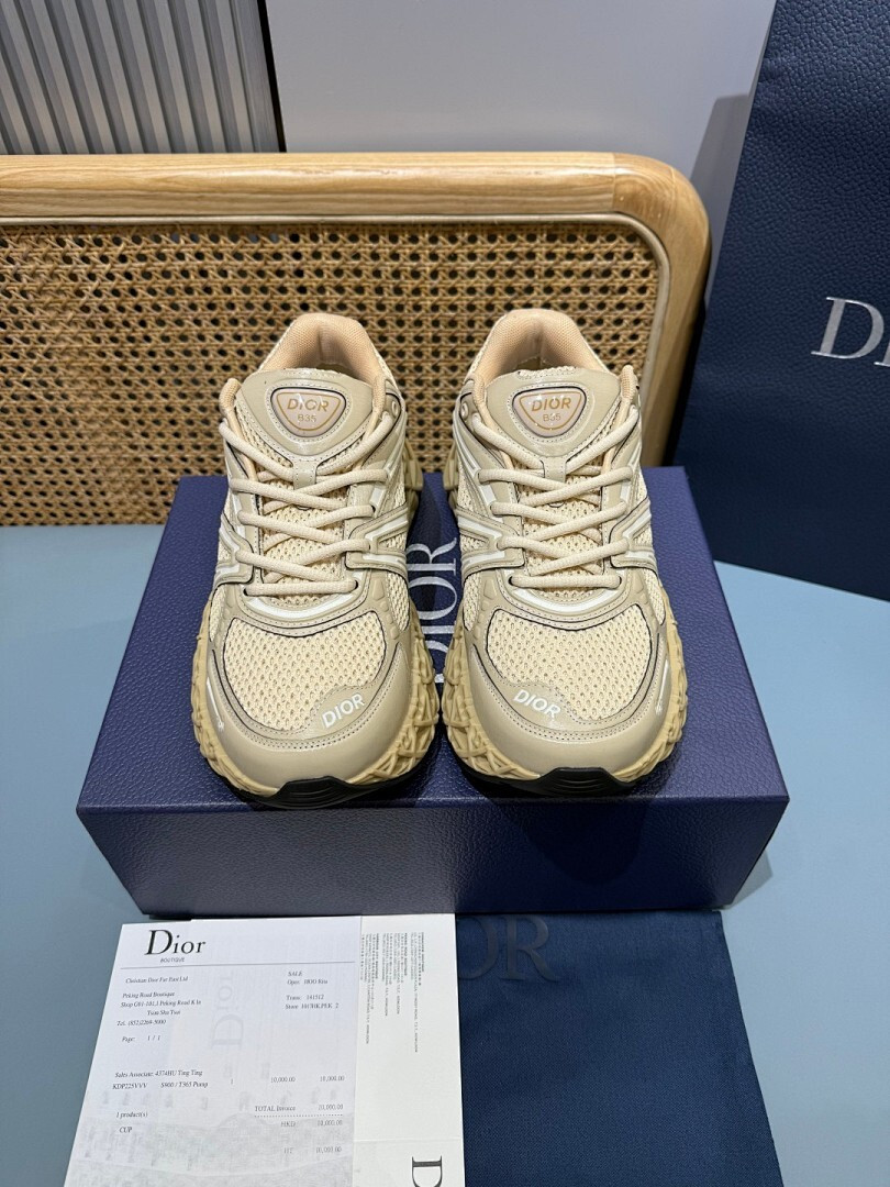 DR B35 NXXT sneaker