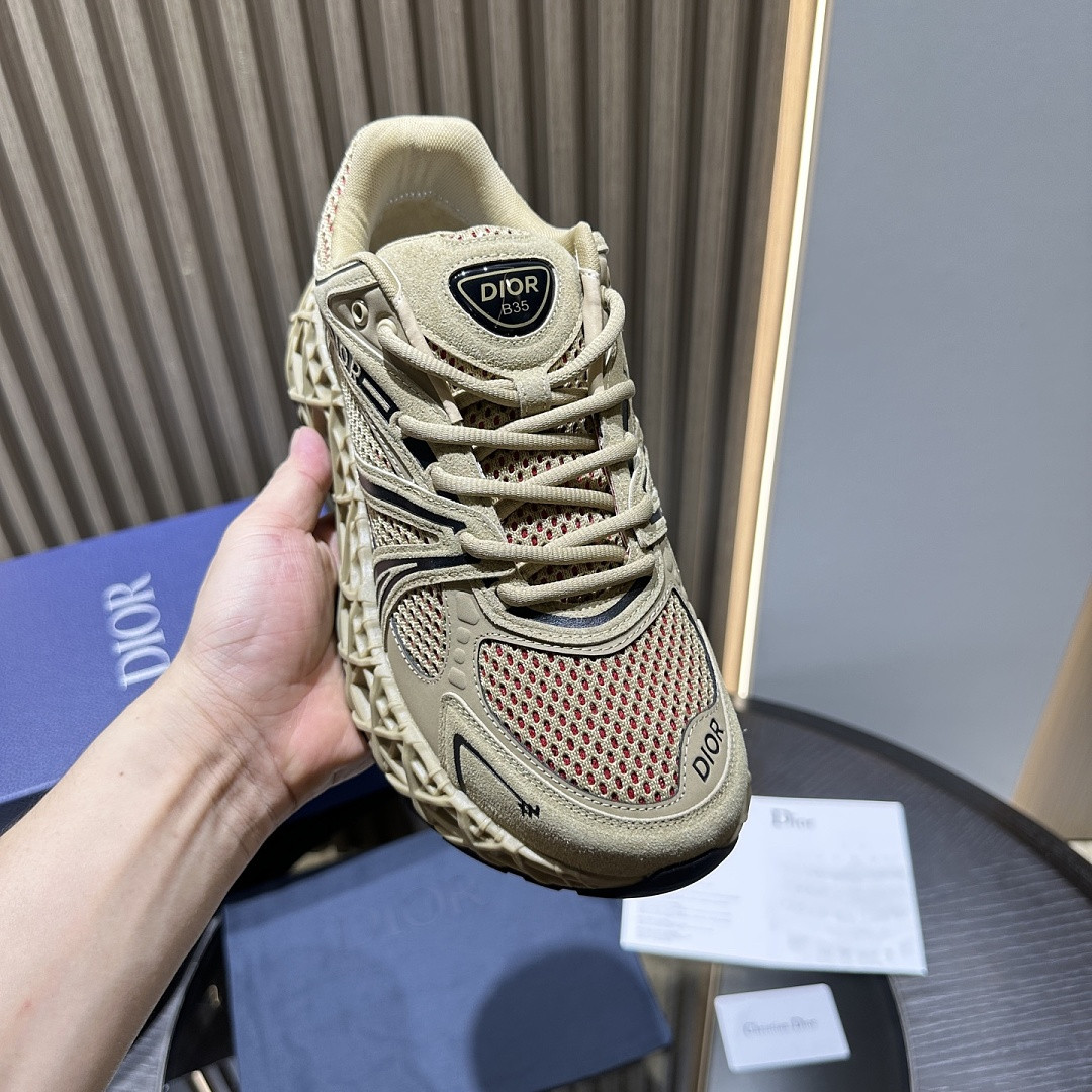 DR B35 NXXT sneaker