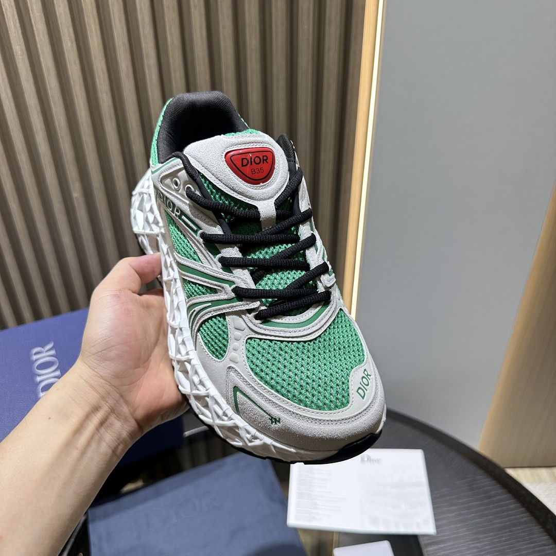 DR B35 NXXT sneaker