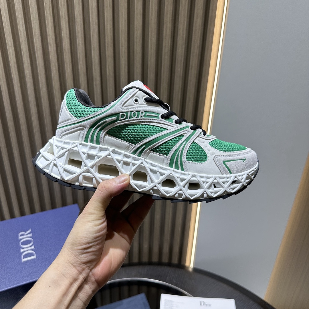 DR B35 NXXT sneaker