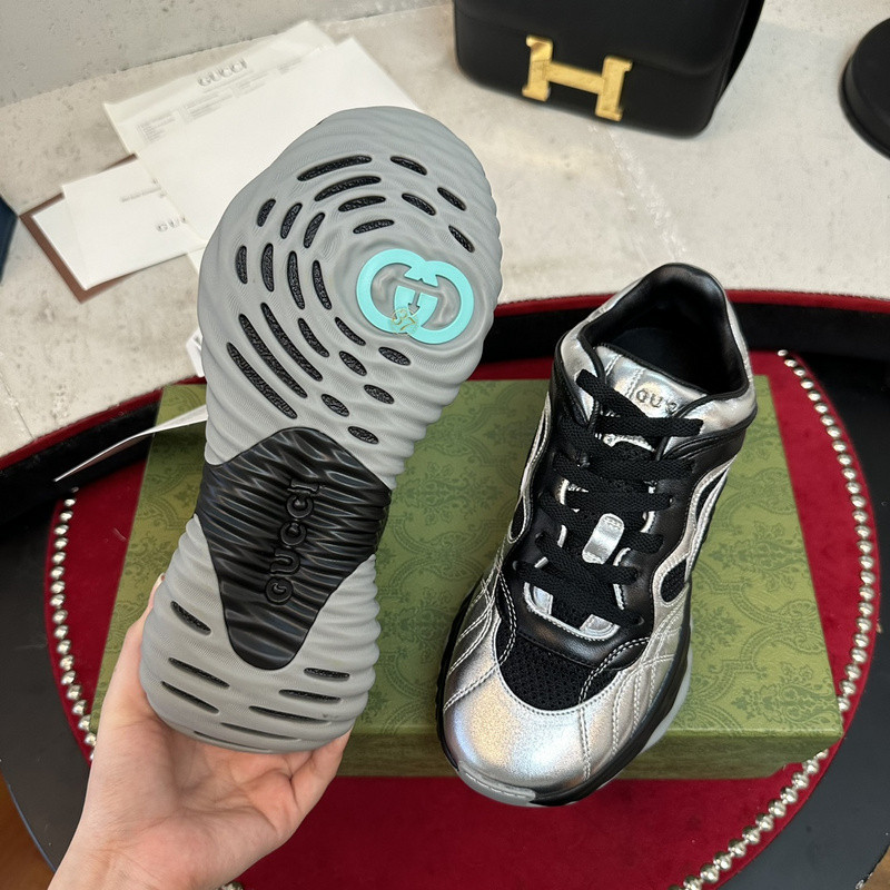 G*u*i ripple sneaker