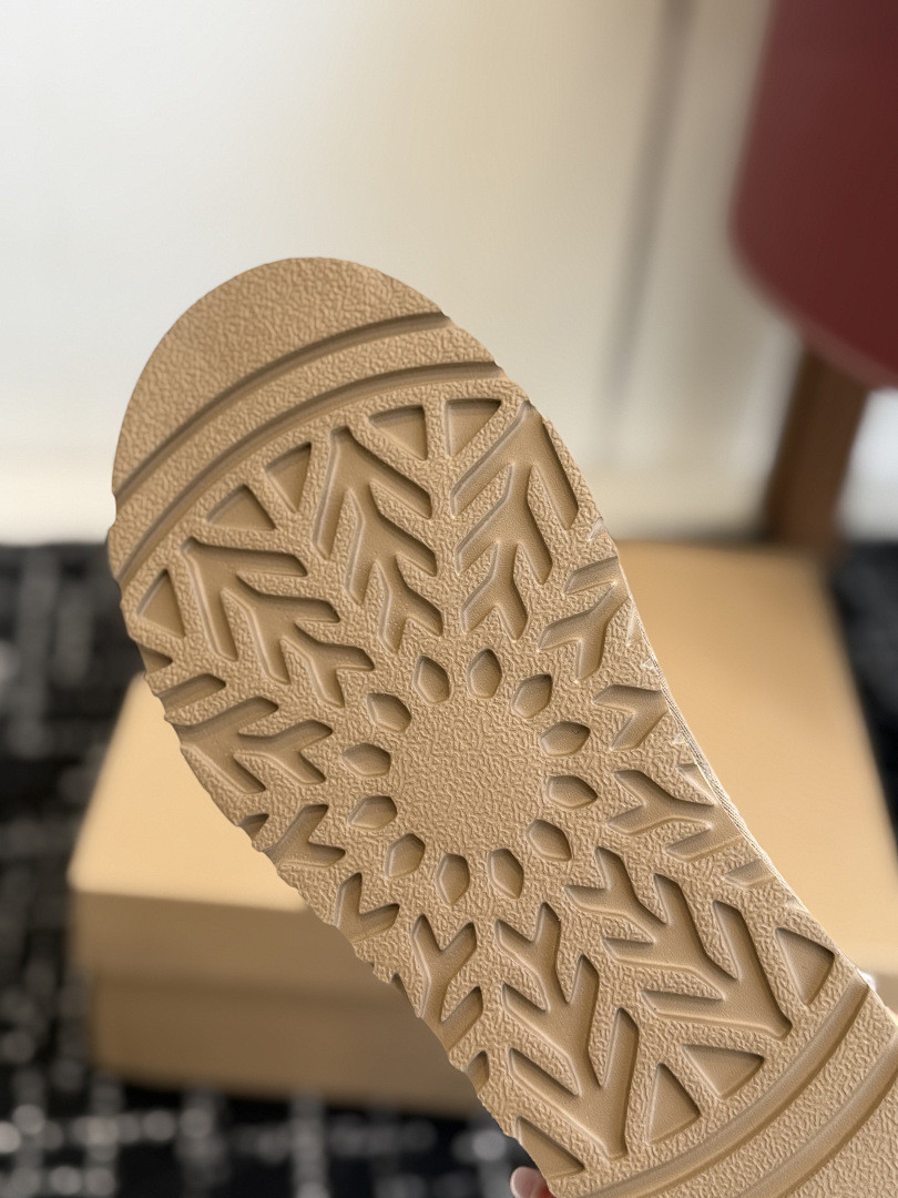 ugg x Ch*0me He**ts boots