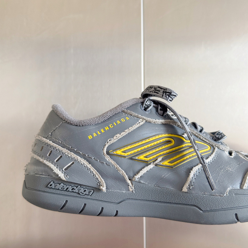 BALENCIAGA Launches New Hamptons Sneaker