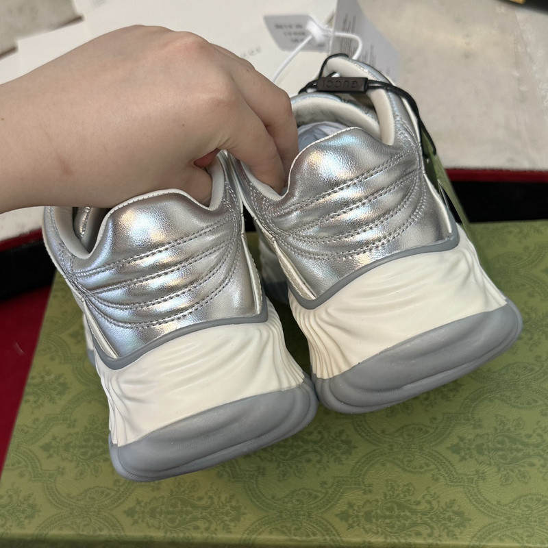 G*u*i ripple sneaker