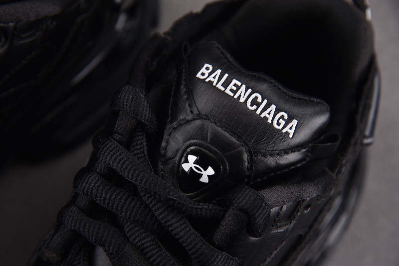 Balenciaga Runner 7813793-WRUCU 1000