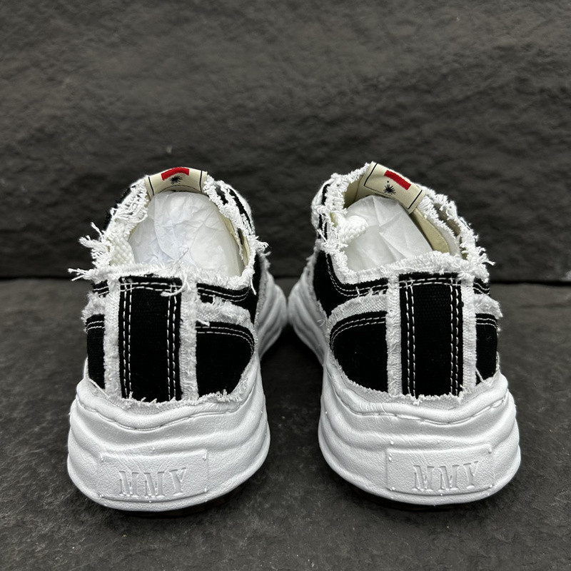 Ma1s0n mihara sneakers