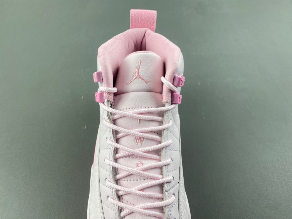 Jordan 12 Retro Pearl Pink (2025) 510815-600
