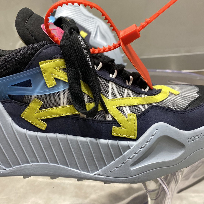 OW C/O ODSY-1000 SPORTS SHOES