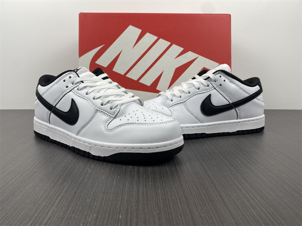 Nike SB Dunk Low DD1503-113