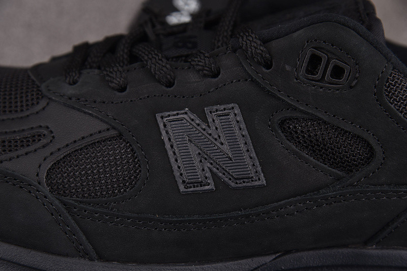 New Balance x Stone Island 991v2 