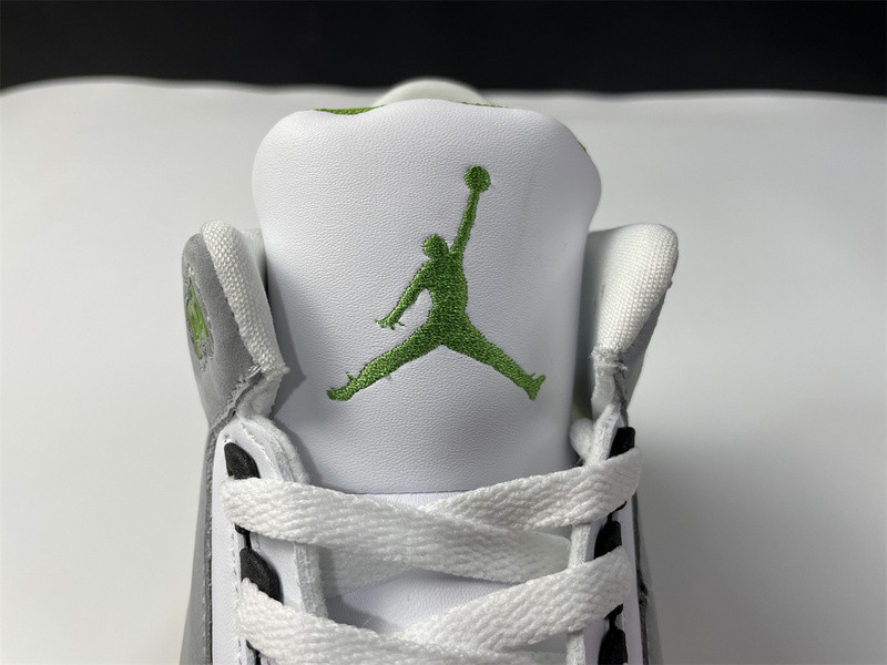 AIR JORDAN 3 RETRO ‘CHLOROPHYLL’ 136064 006