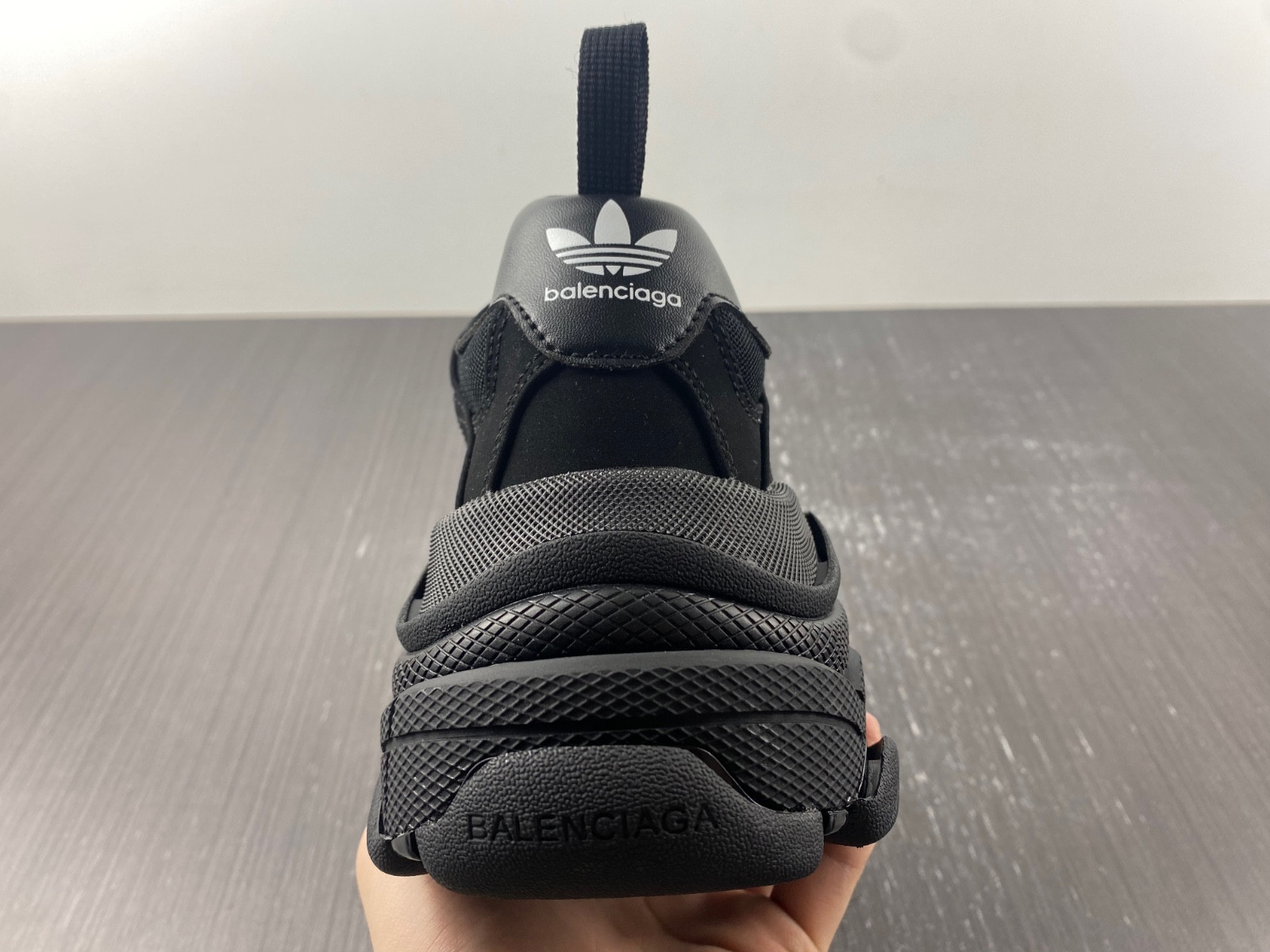 Ba*len*cia*ga triple s 712764 w2fw1 1004