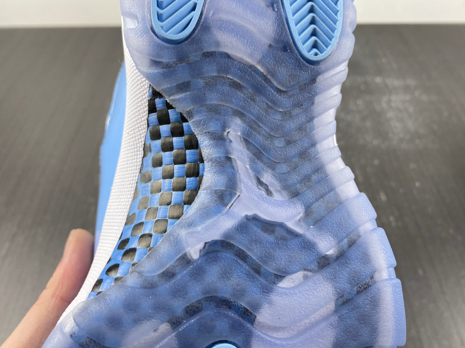 Air Jordan 11 WMNS CT8012-141