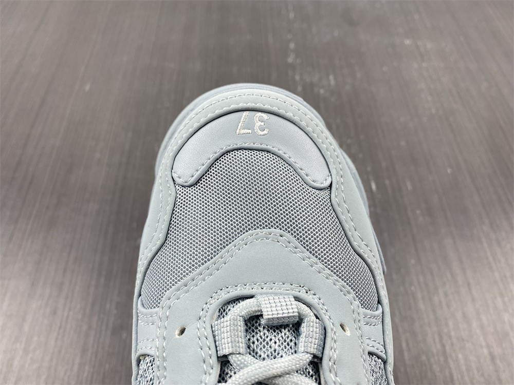 Ba*len*cia*ga triple s 524339 w2fw1 4700