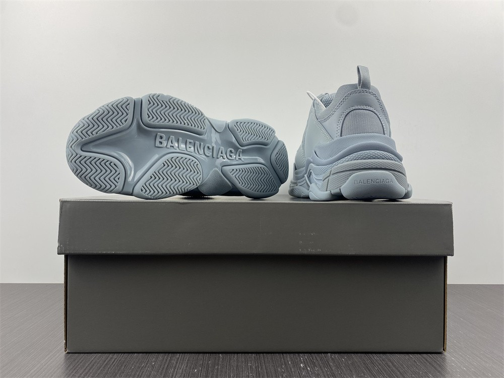 Ba*len*cia*ga triple s 524339 w2fw1 4700