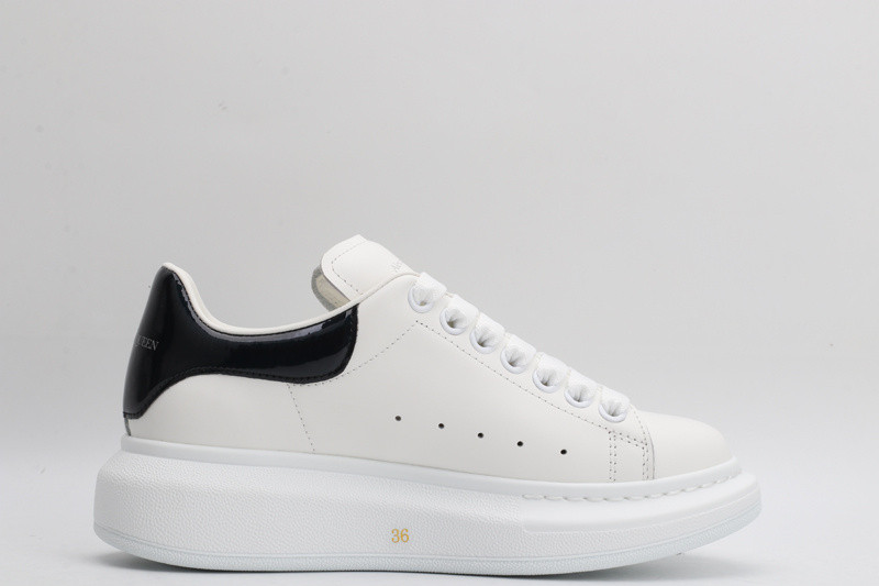 ALEXANDER MCQUEEN SNEAKER