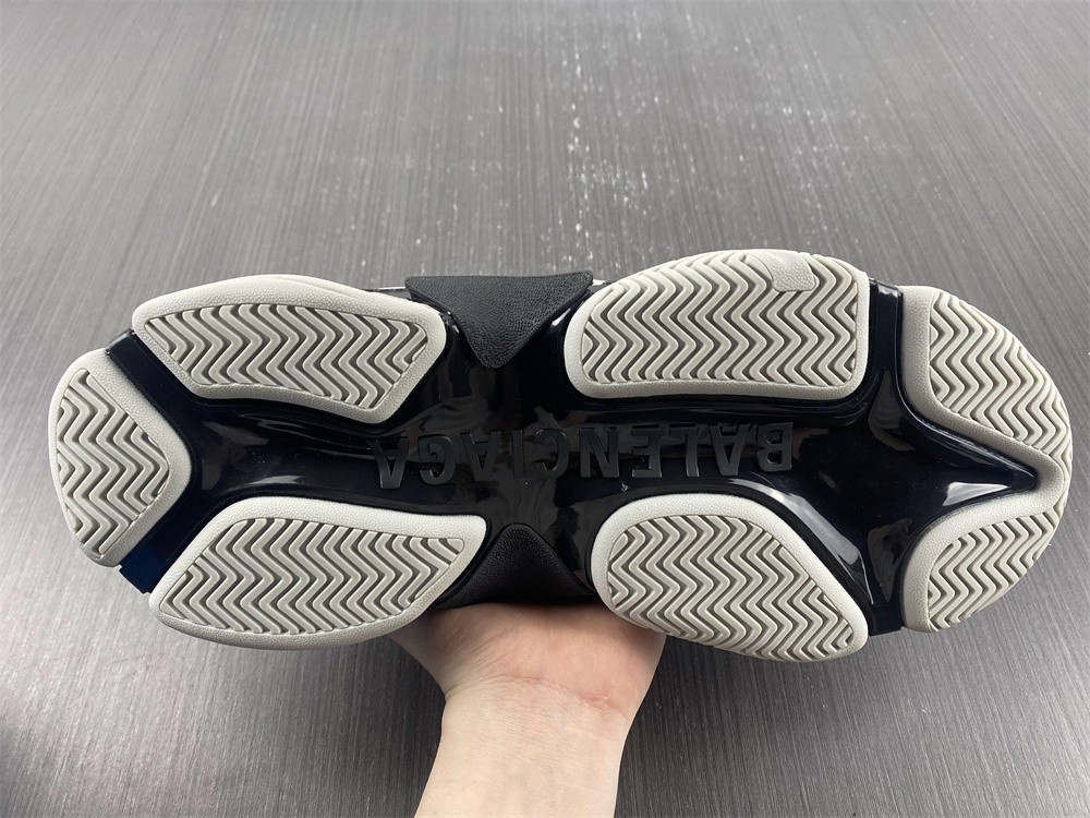 Ba*len*cia*ga triple s 710021 w3rn3 1001