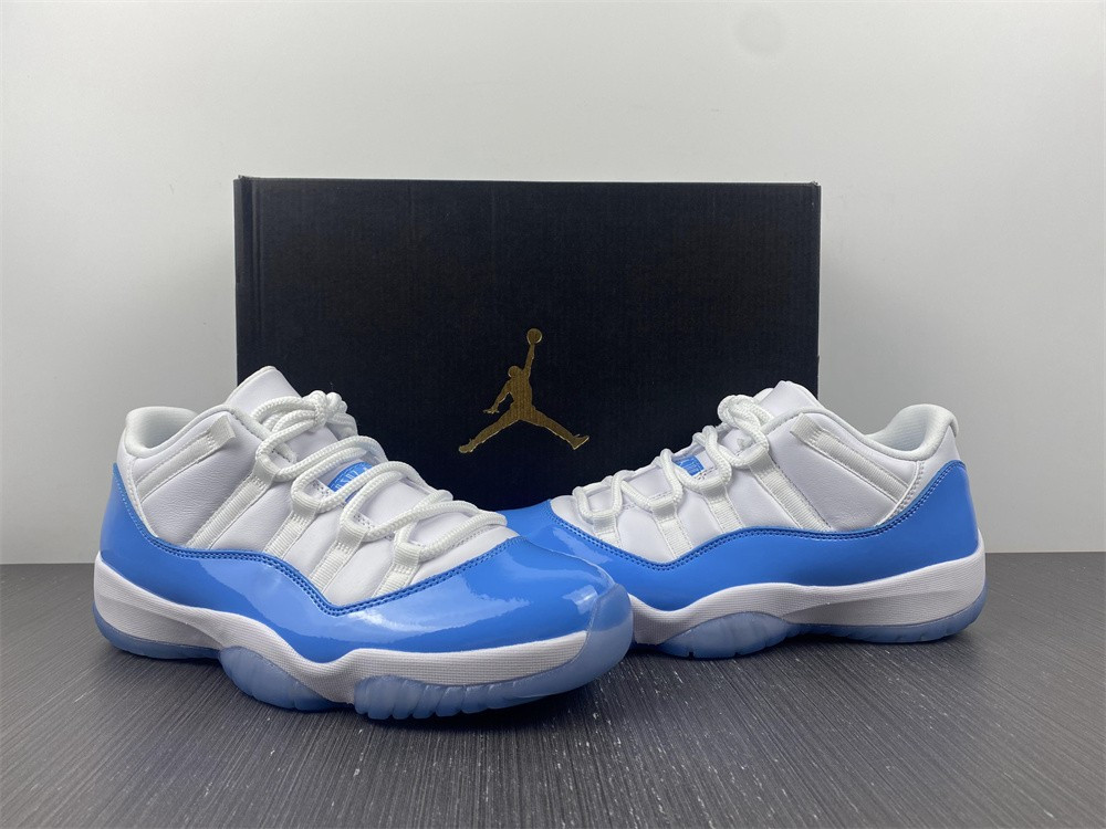 Jordan 11 Retro Low University Blue (2017) 528895-106