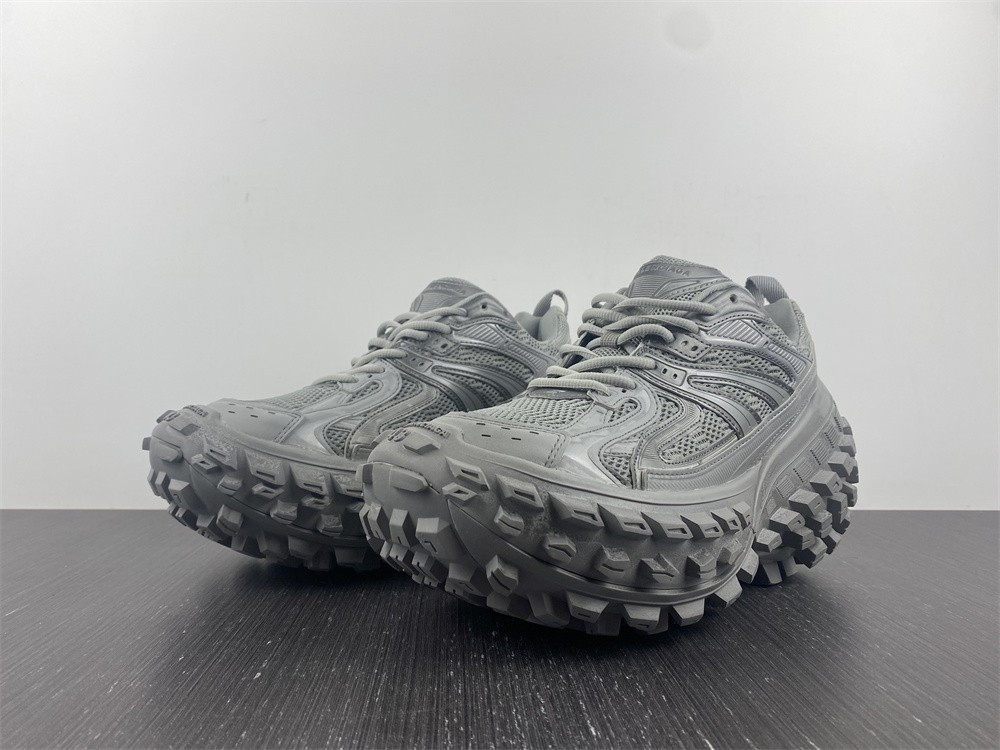 Ba*len*cia*ga bouncer chunky-sole sneakers