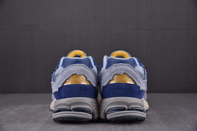 New Balance 2002R Protection Pack Light Arctic Grey Purple M2002RDI