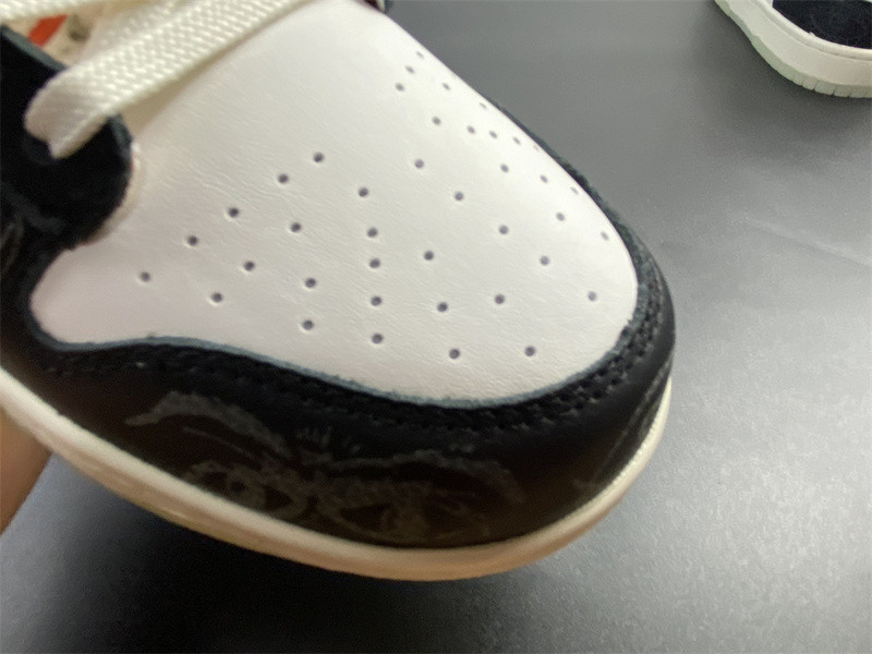 NIKE DUNK LOW “HALLOWEEN” DD3357-100