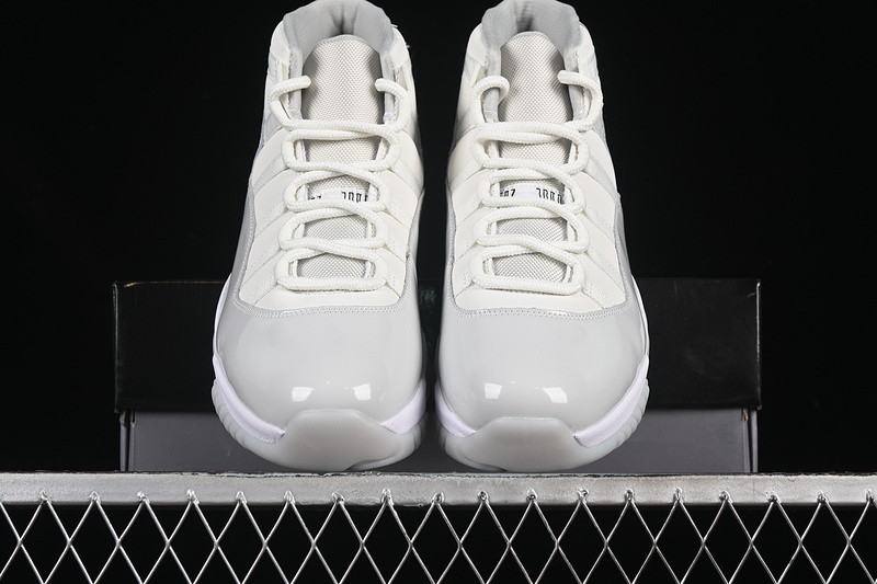 Air Jordan 11 Grand Finale AR0715-110