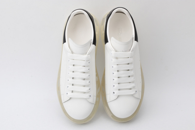 ALEXANDER MCQUEEN SNEAKER
