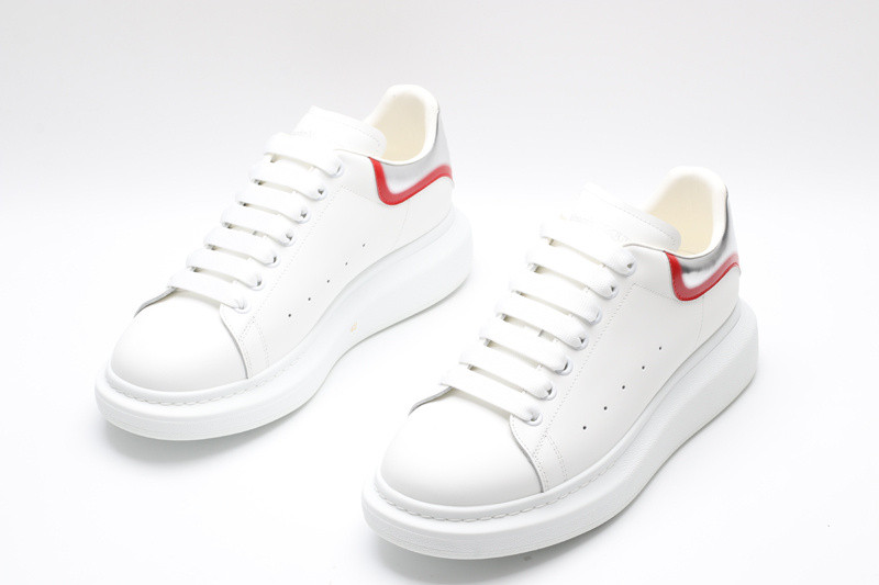 ALEXANDER MCQUEEN SNEAKER