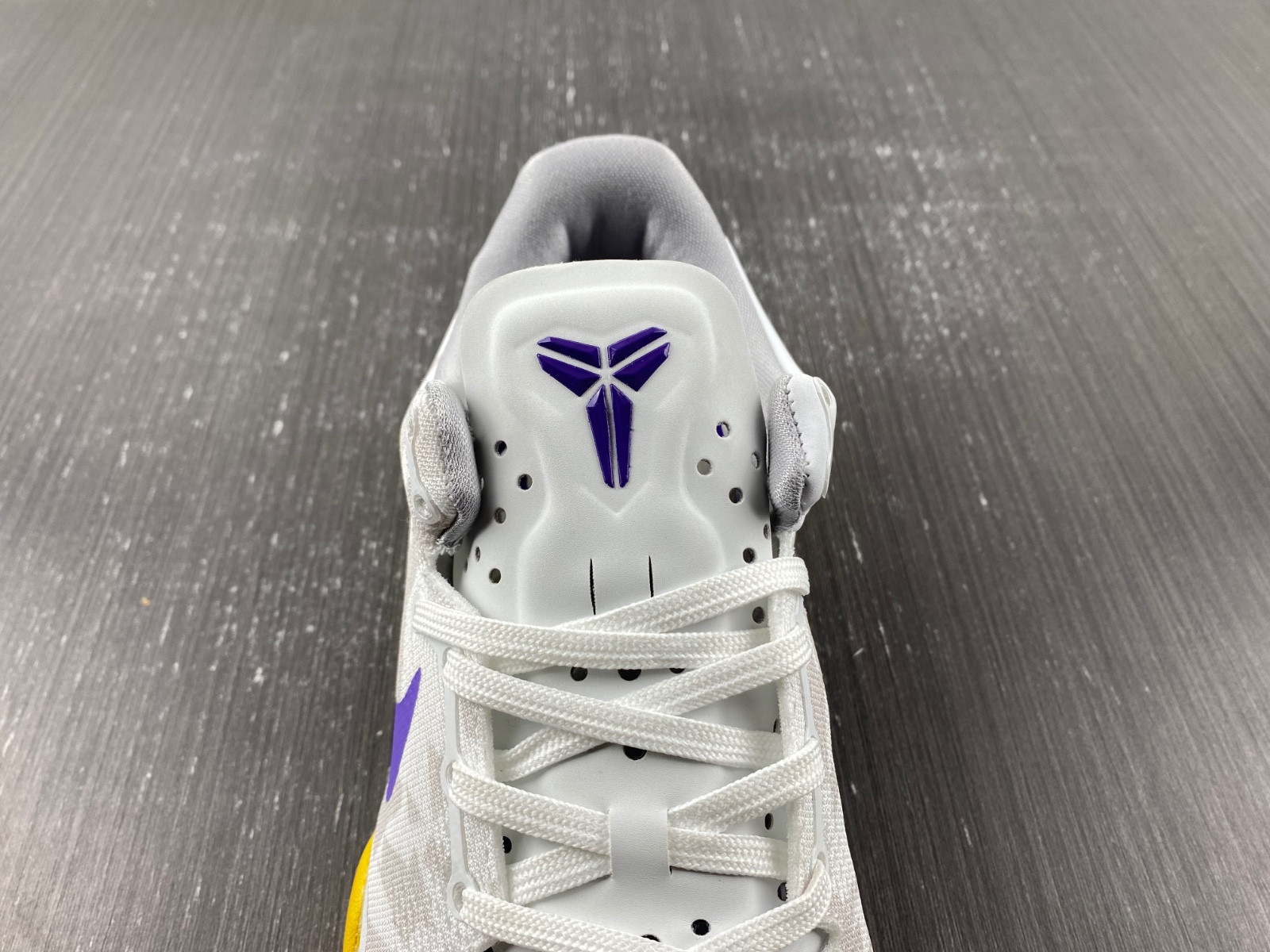 Nike Kobe 8 Easter 555035--101