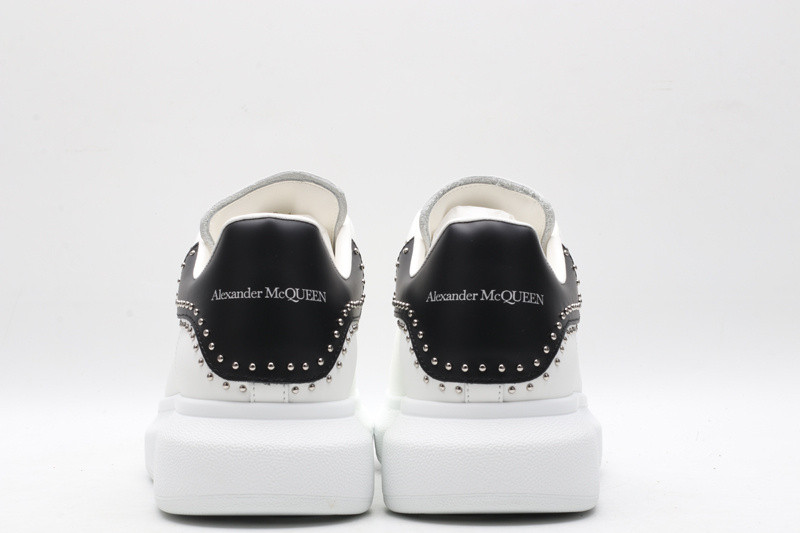 ALEXANDER MCQUEEN SNEAKER
