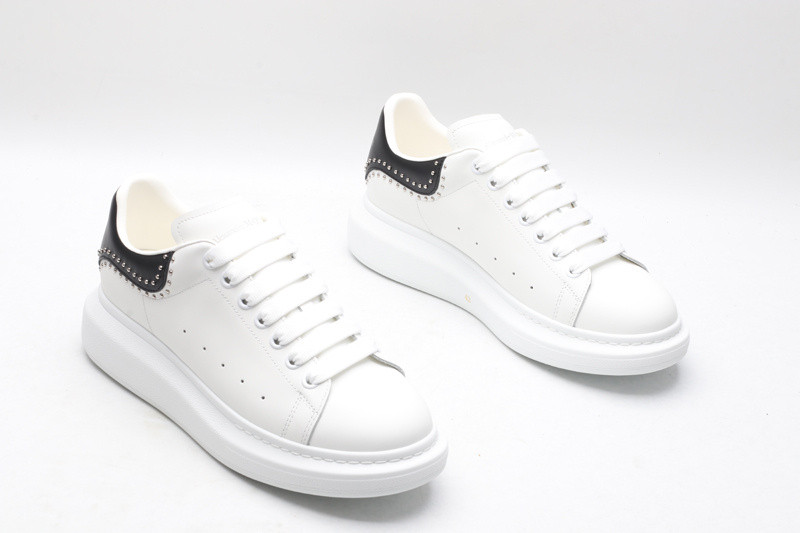 ALEXANDER MCQUEEN SNEAKER