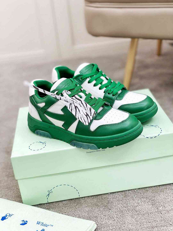 Off-White c/o Virgil Abloh