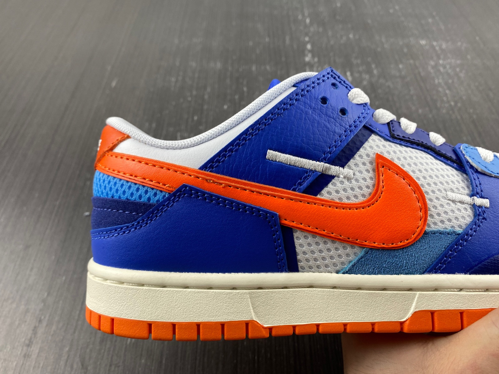 Nike Dunk Scrap “Knicks” DM0128-10J