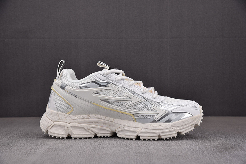 Off-White c/o Virgil Abloh