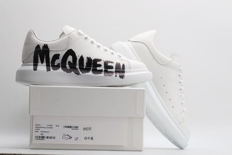 ALEXANDER MCQUEEN SNEAKER