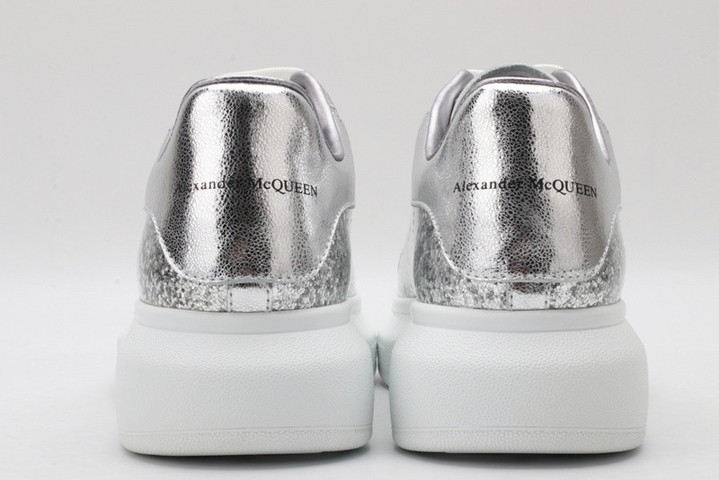 ALEXANDER MCQUEEN SNEAKER
